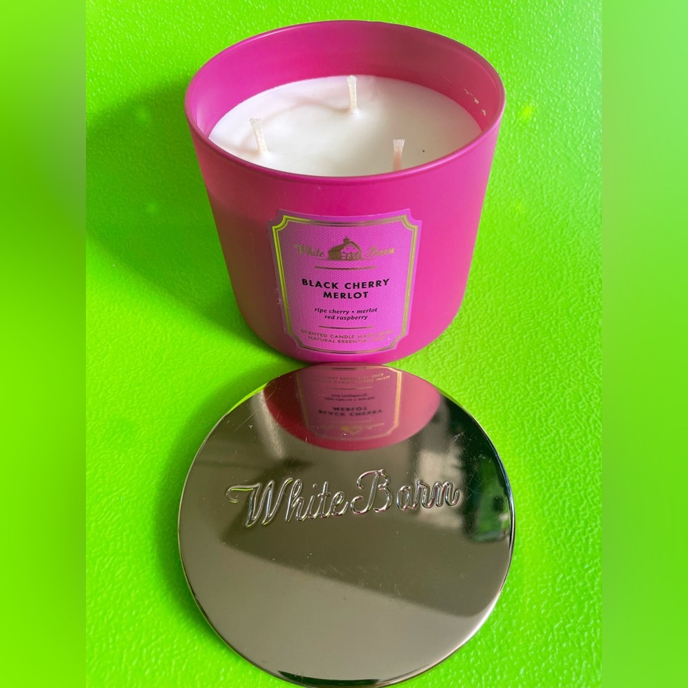 White barn 3 wick candle
